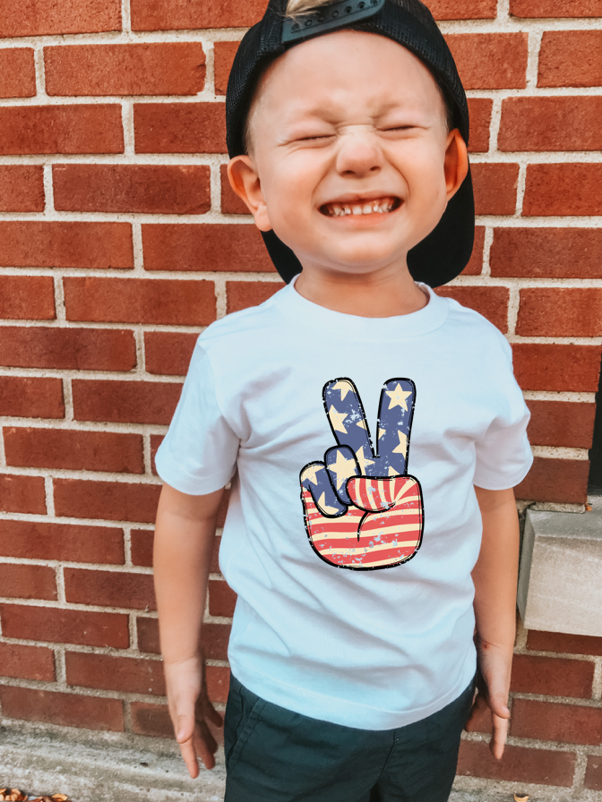 *kids* retro american peace sign tee
