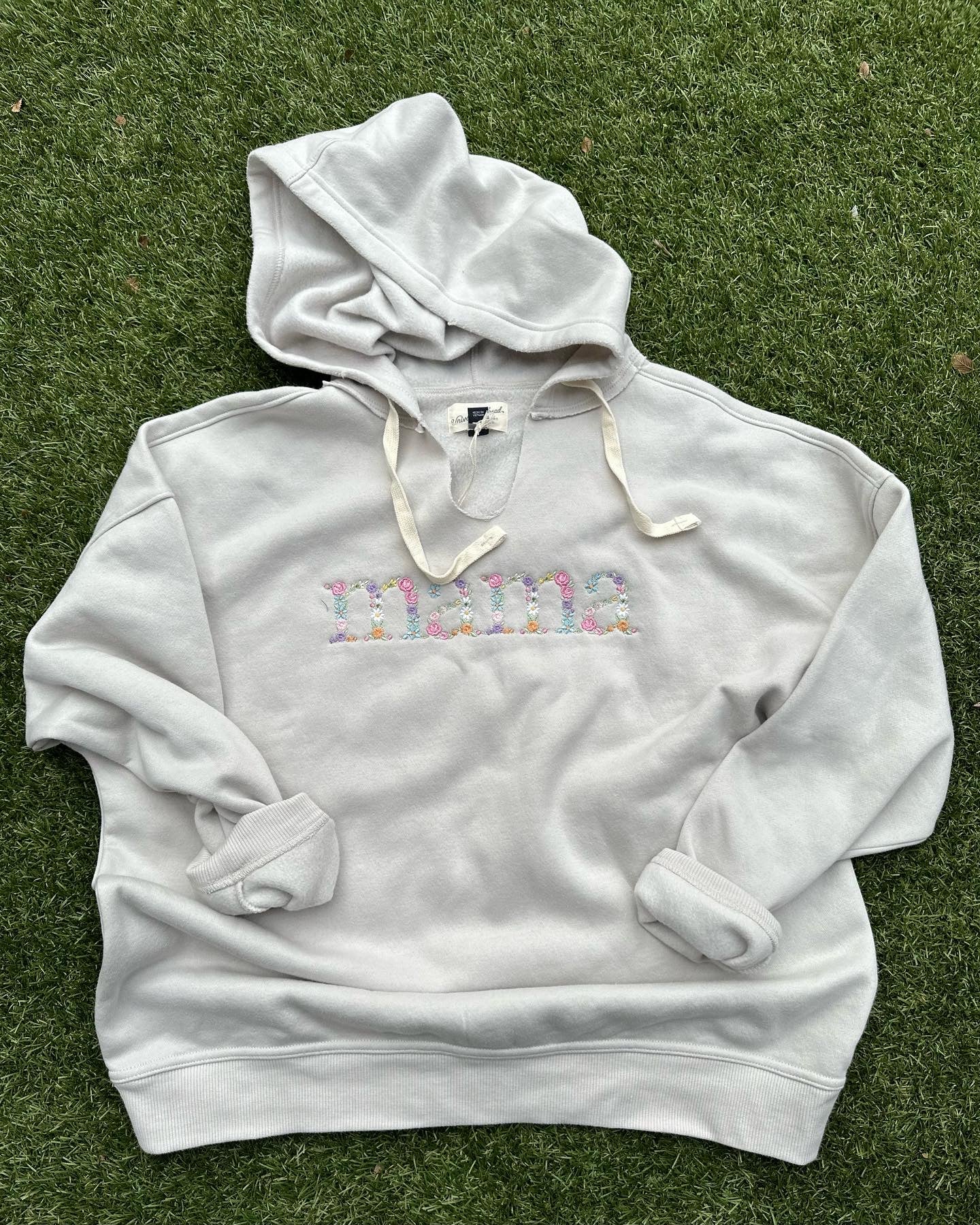Floral Mama Sweatshirt | Comfort Colors