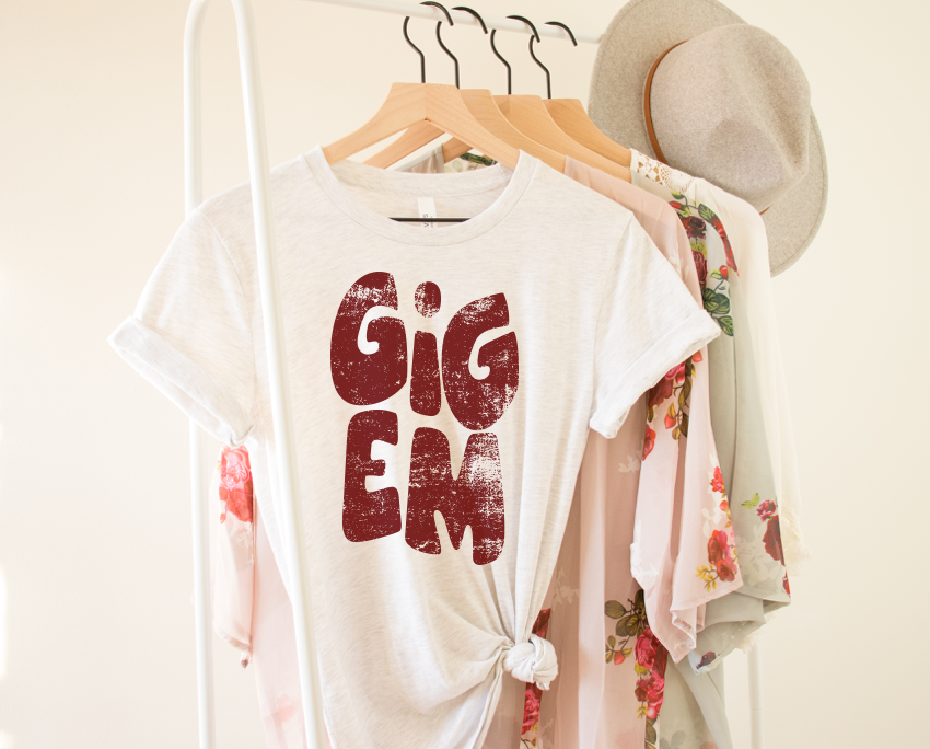 Distressed Gig Em Tee