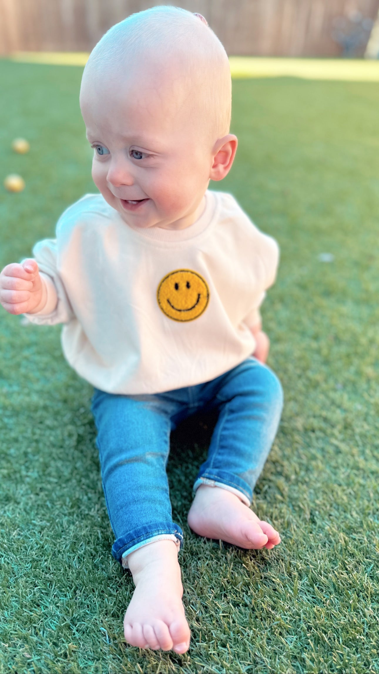 Smiley Patch Sweatshirt | Ecru