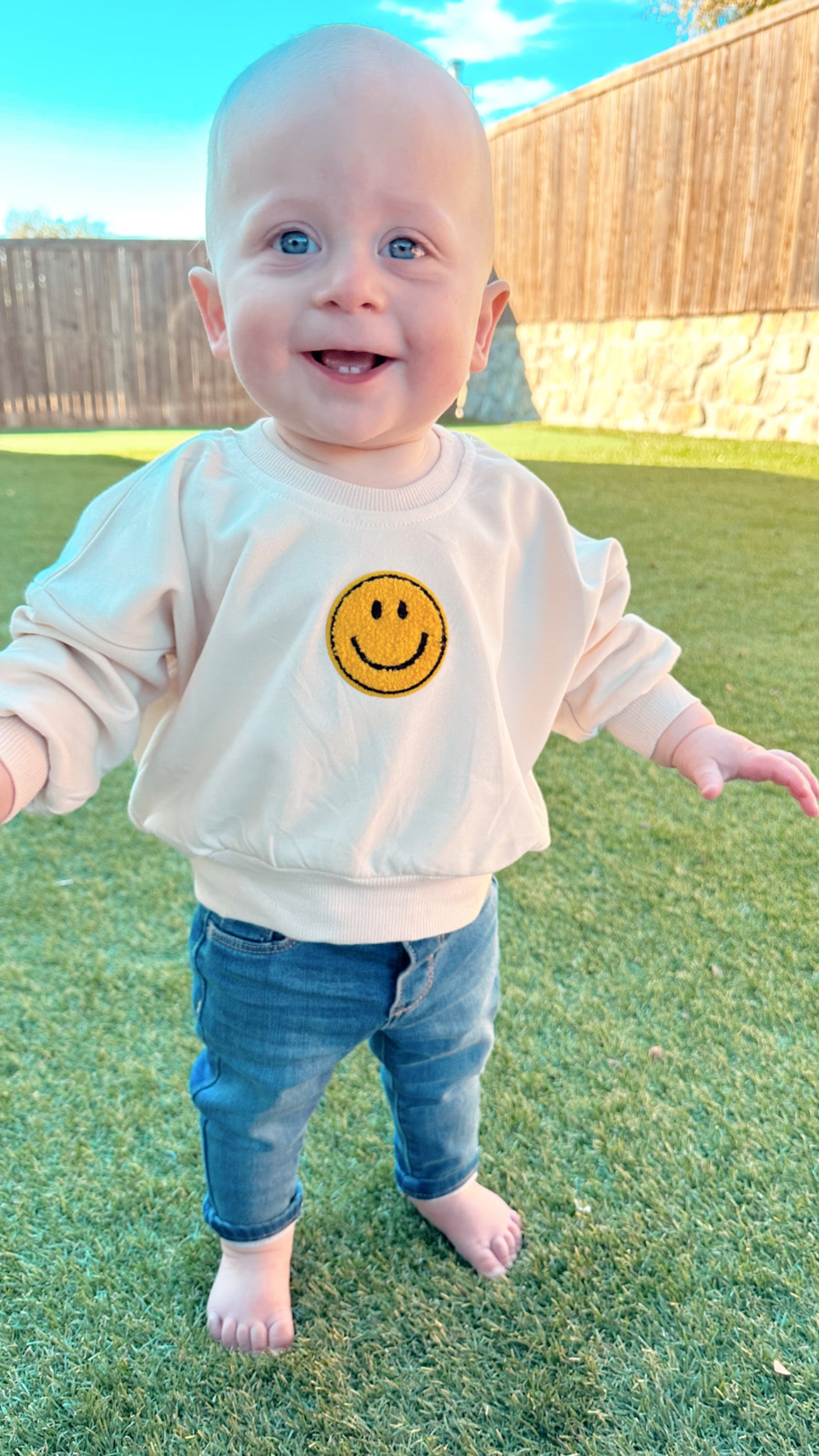 Smiley Patch Sweatshirt | Ecru