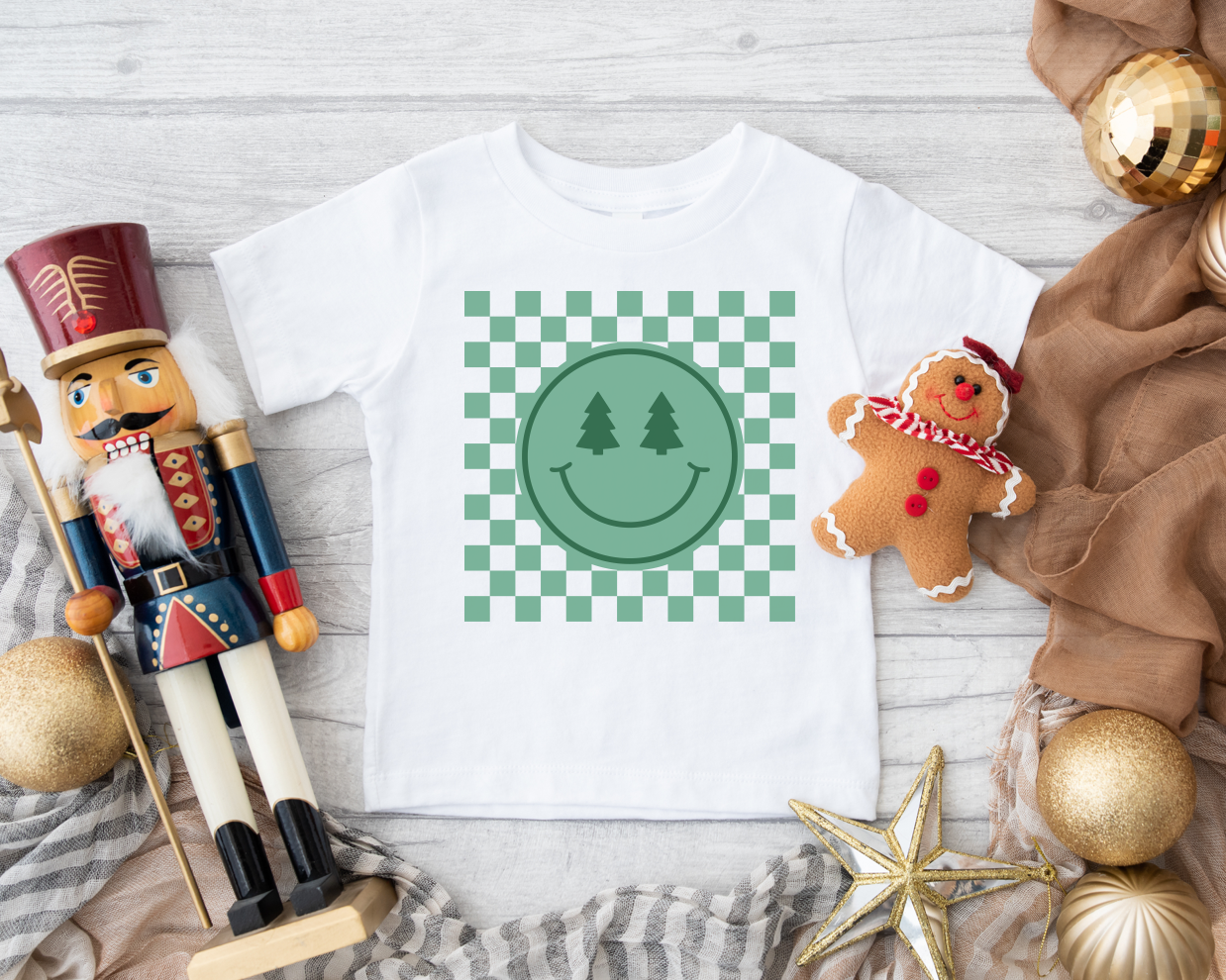 Checkered Christmas Tree Smiley - White - Youth